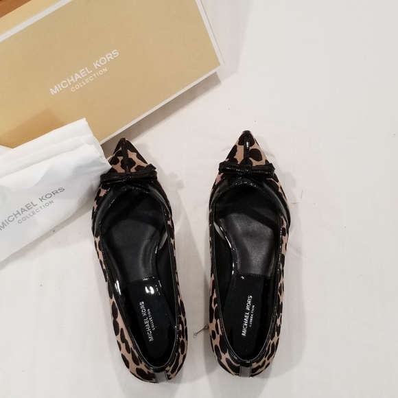 Michael Kors Collection flats - Picture 7 of 9